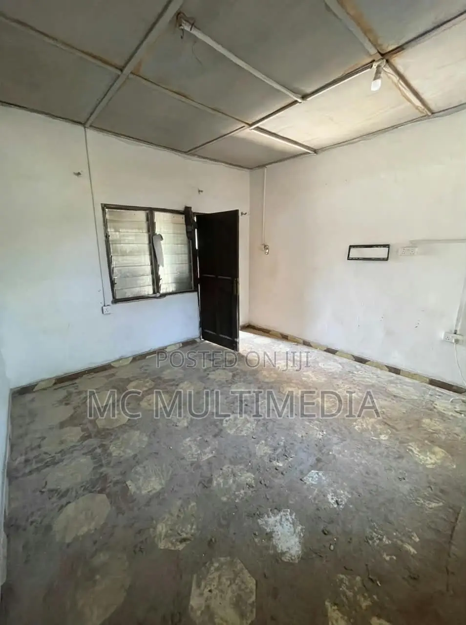 1bdrm Room & Parlour in Send The Money, A-Lang for rent