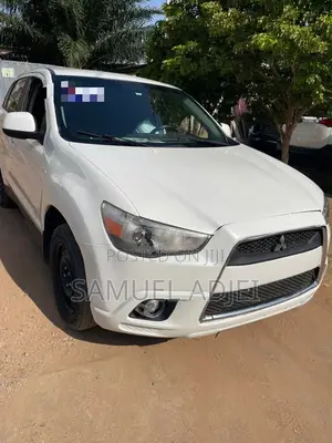 Mitsubishi Outlander 2016 White