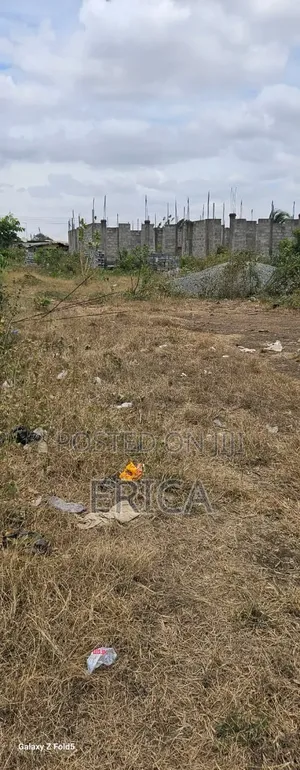4bdrm House in Free Zone, Community 25 for sale