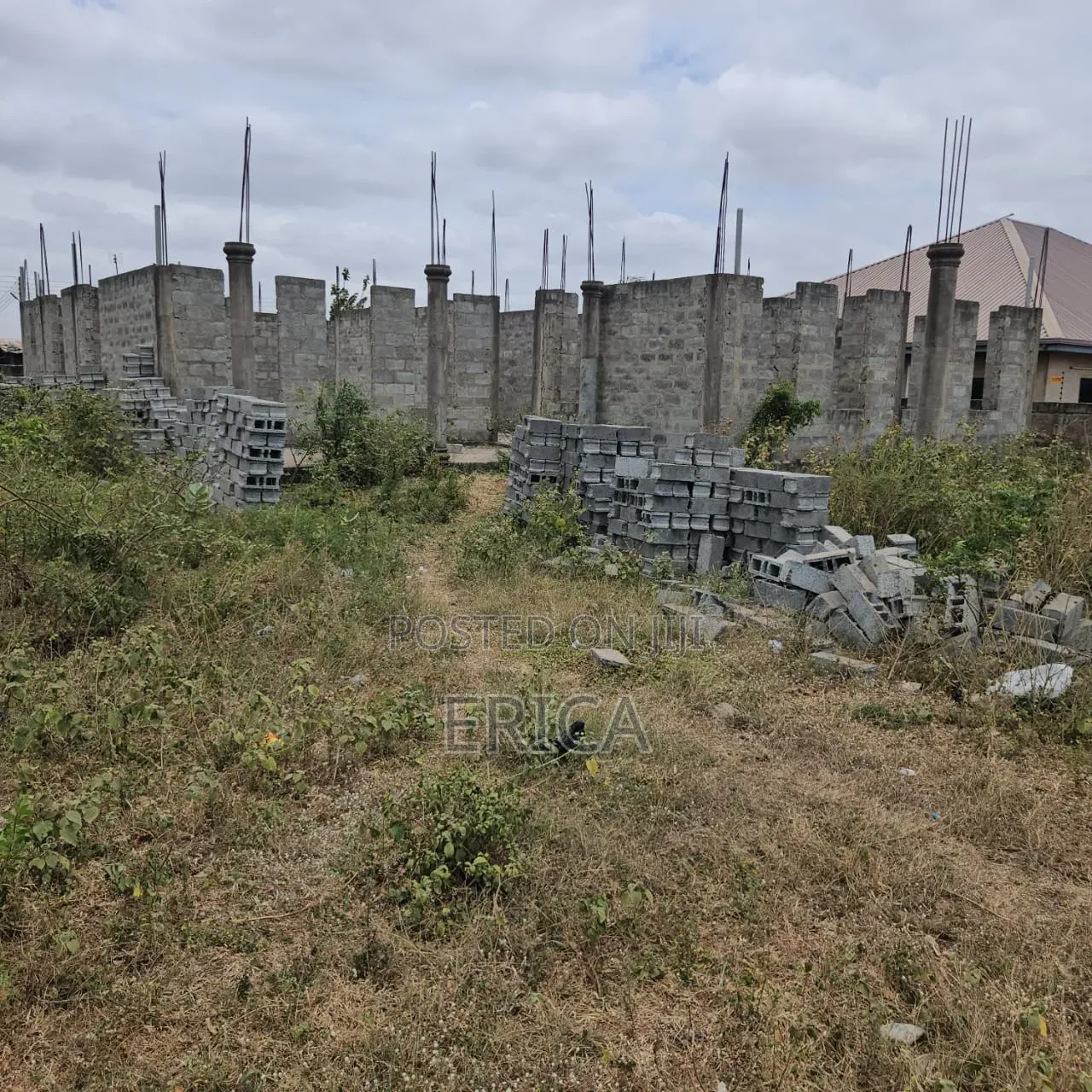 4bdrm House in Free Zone, Community 25 for sale