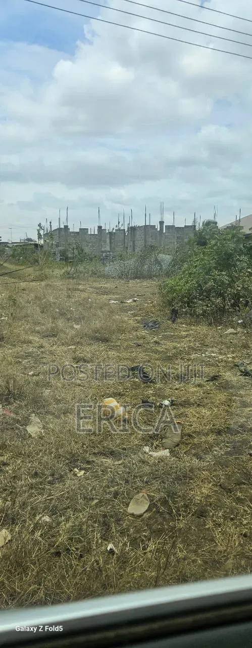 4bdrm House in Free Zone, Community 25 for sale