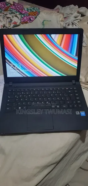 Laptop Lenovo IdeaPad 100 8GB Intel Celeron HDD 1T