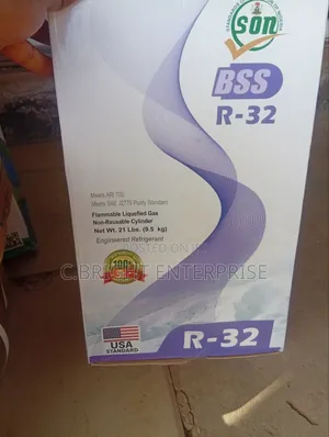 Cylinder R32 Gas
