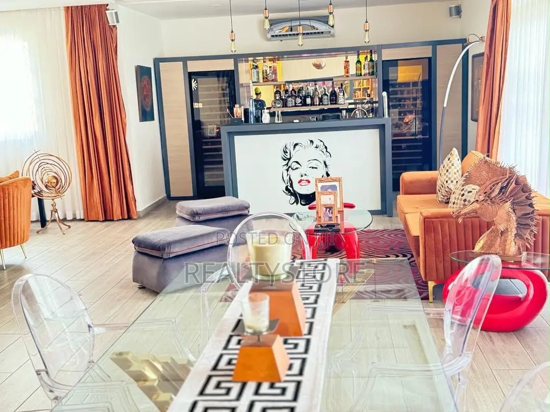 Furnished 6bdrm House in Labone, Accra Metropolitan for rent