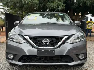 Nissan Sentra SR 2016 Gray