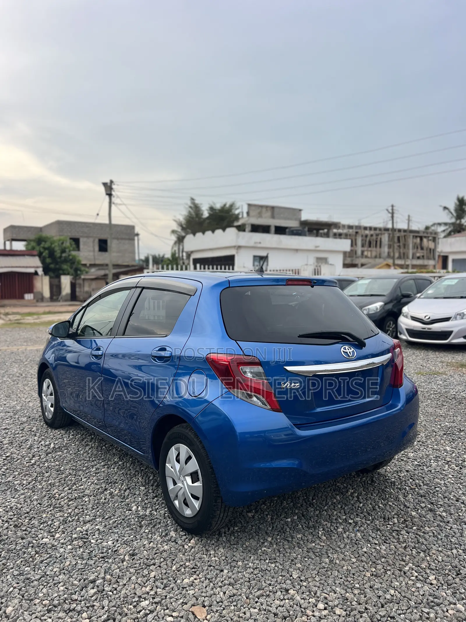 Toyota Vitz 1.3 AWD 3dr 2015 Blue