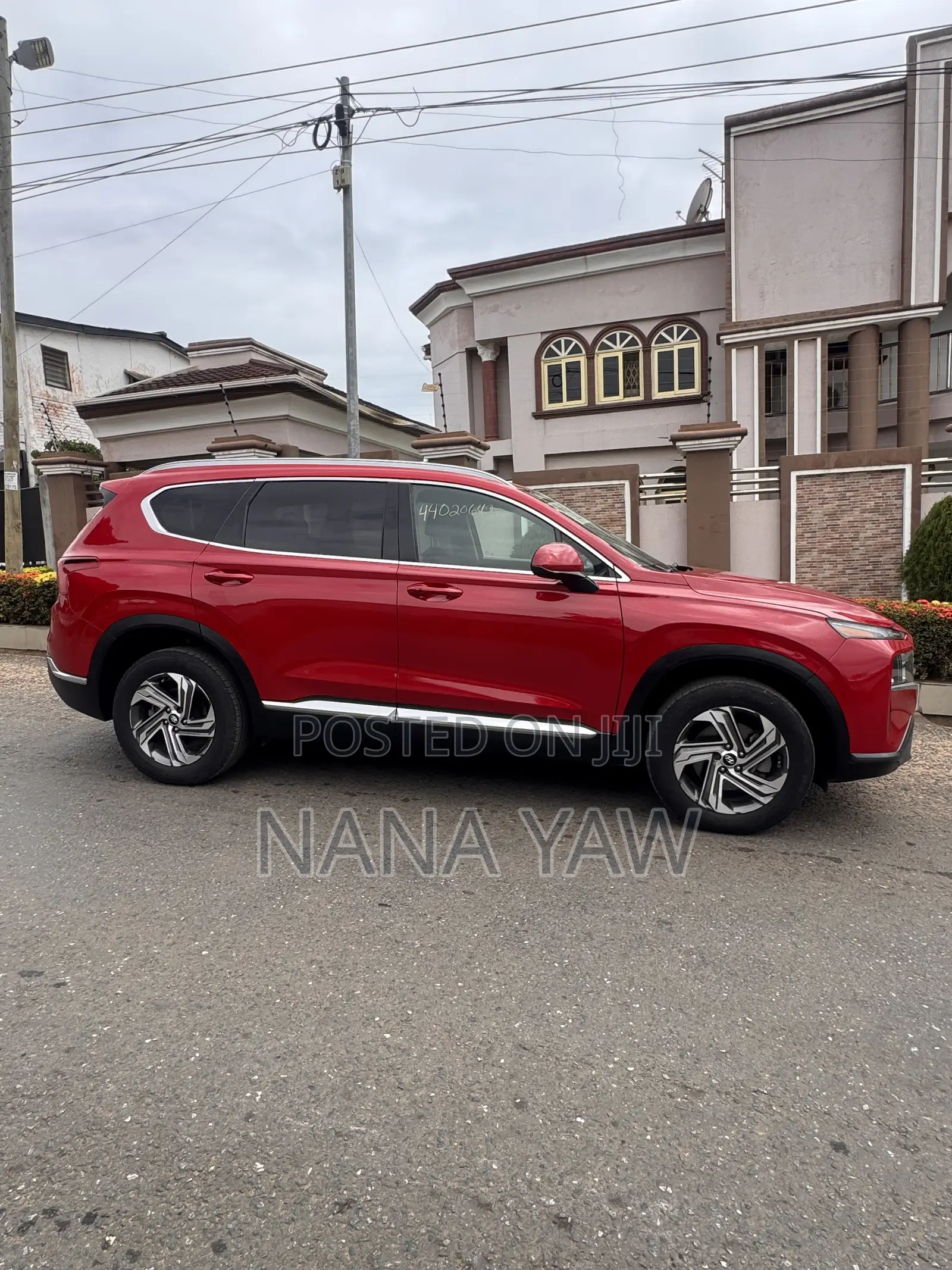Hyundai Santa Fe SE (4 styles) 2022 Red