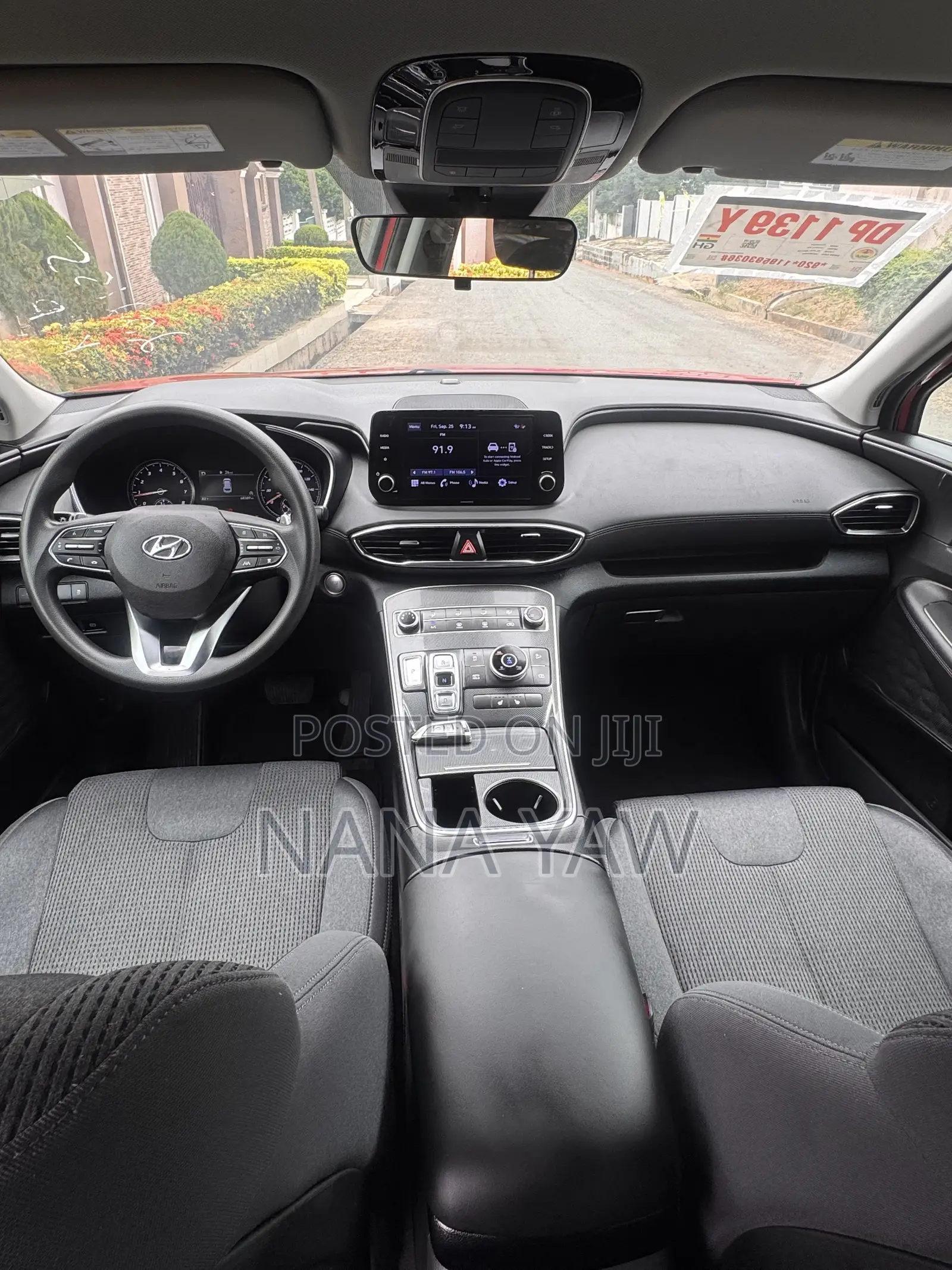 Hyundai Santa Fe SE (4 styles) 2022 Red