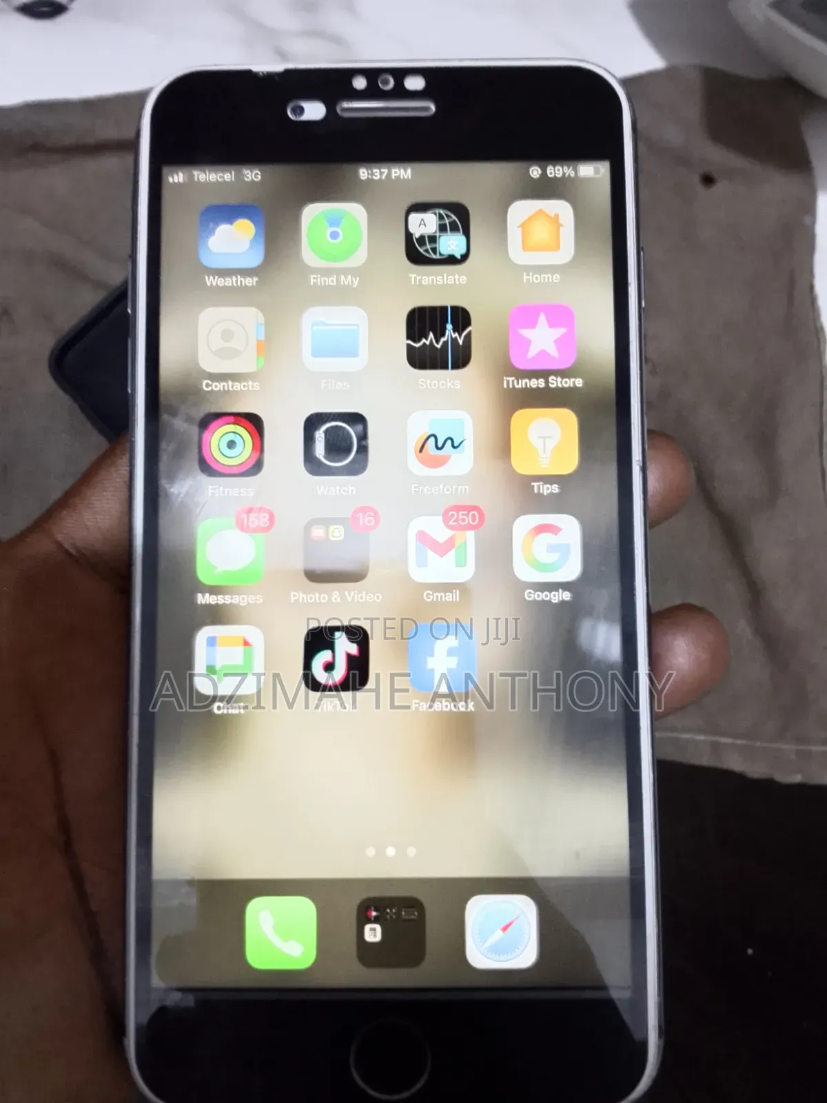 Apple iPhone 8 Plus 64 GB Black