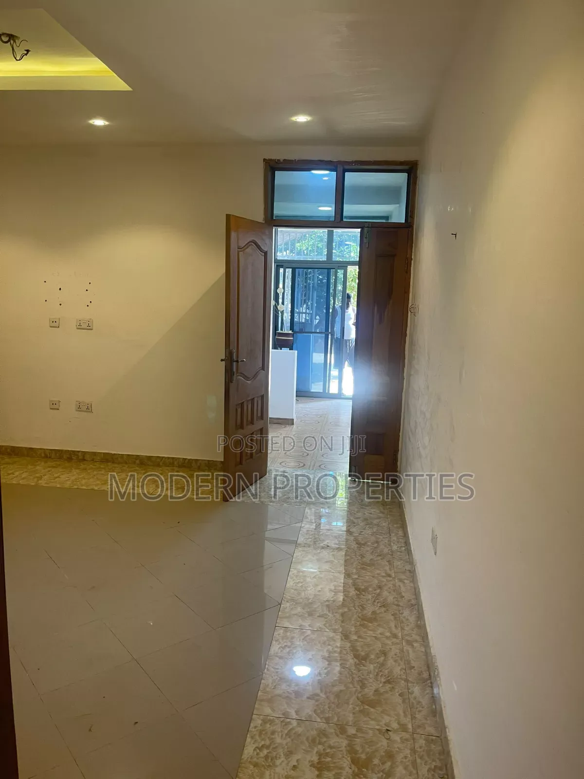 1bdrm Apartment in Modern Properties, New Town for rent