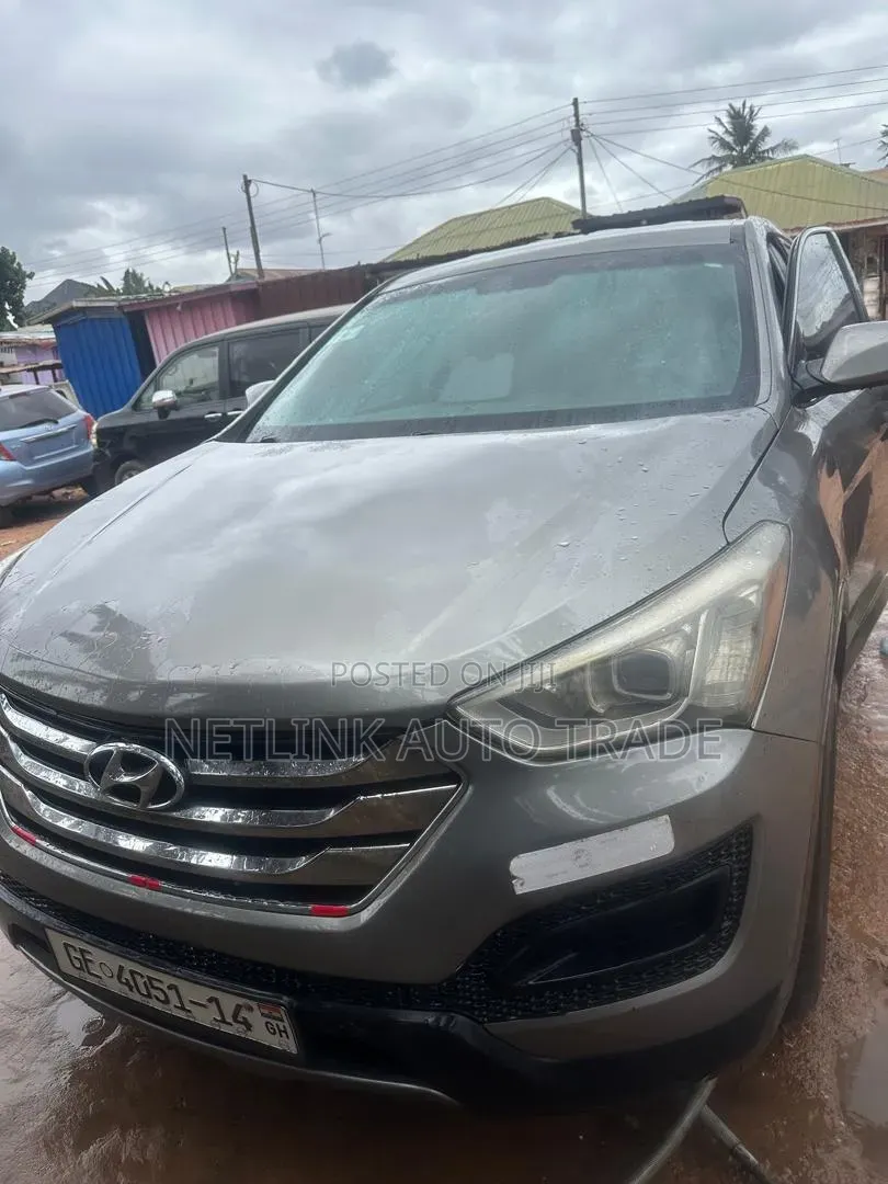Hyundai Santa Fe 2013 Gray