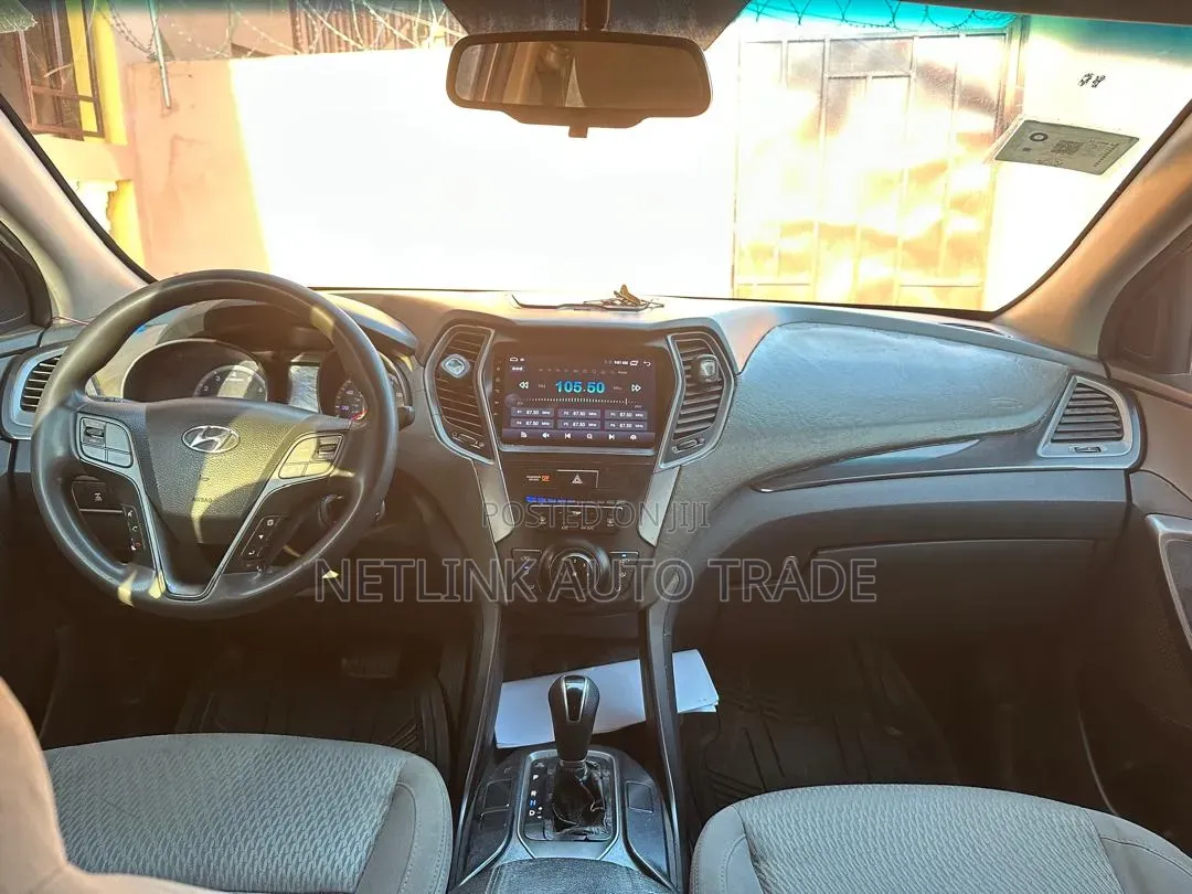 Hyundai Santa Fe 2013 Gray