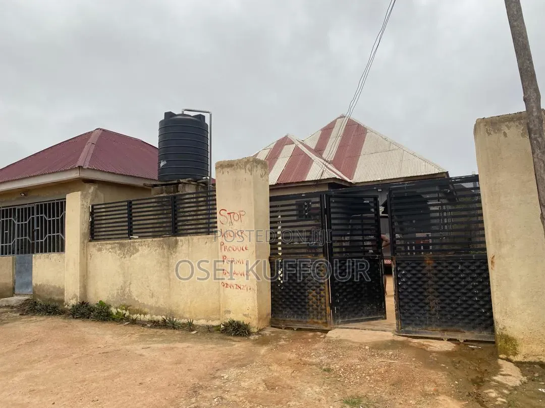Furnished 4bdrm House in Peace Village, Kumasi Metropolitan for sale
