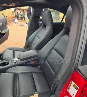 Mercedes-Benz GLA-Class 2017 Red