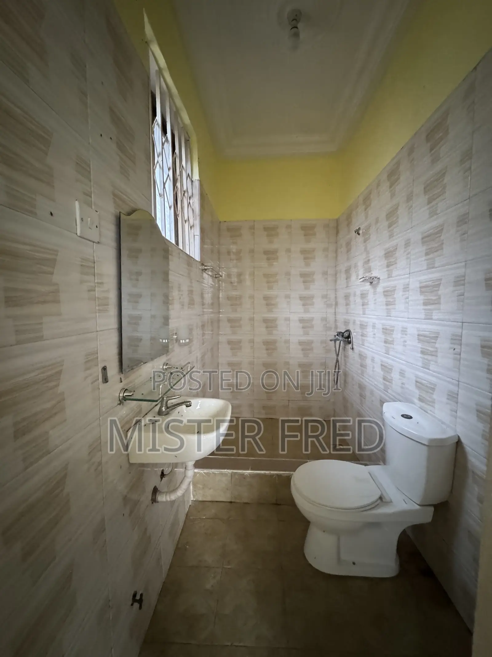 2bdrm House in Redtop, Weija for rent