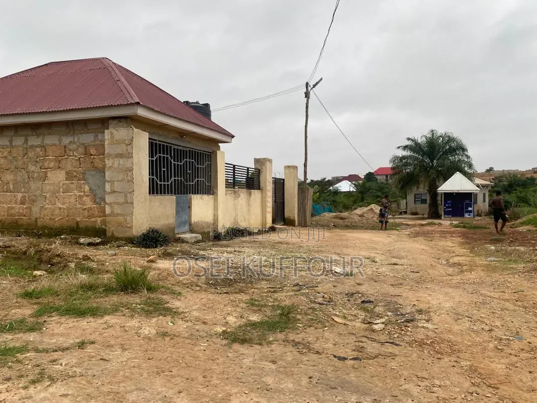 Furnished 4bdrm House in Peace Village, Kumasi Metropolitan for sale