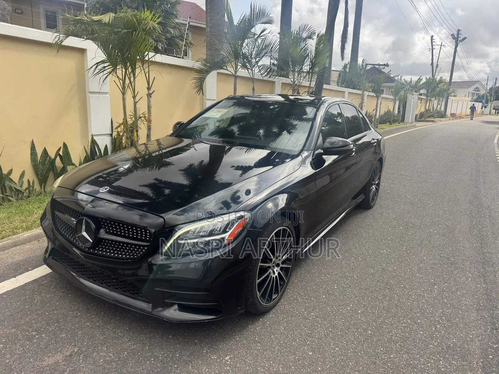 Mercedes-Benz C300 2020 Black