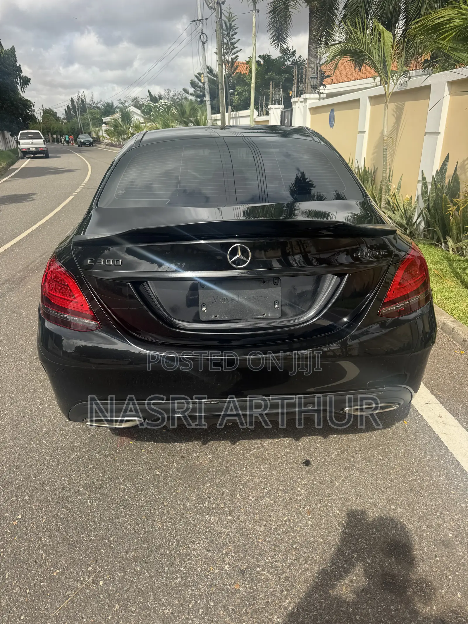 Mercedes-Benz C300 2020 Black