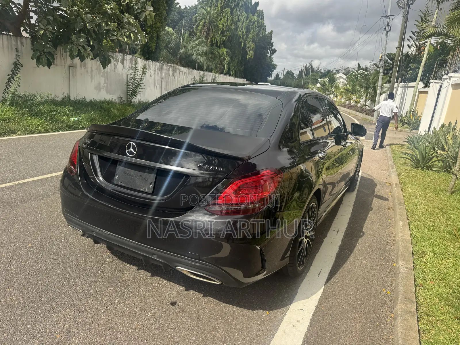 Mercedes-Benz C300 2020 Black