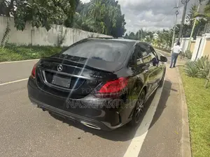 Mercedes-Benz C300 2020 Black