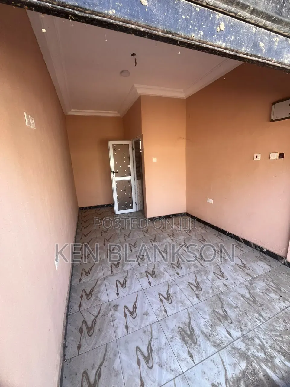 Shop for Rent