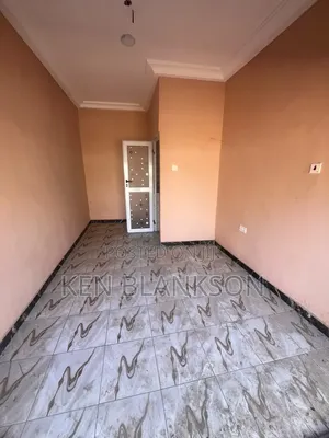 Shop for Rent