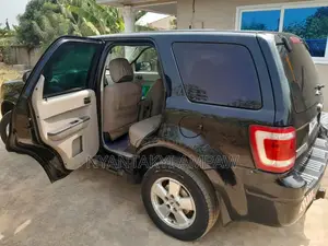 Ford Escape XLS 2012 Black