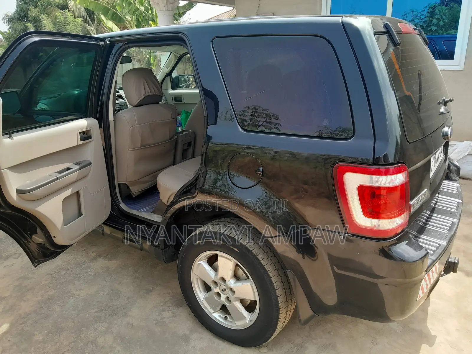 Ford Escape XLS 2012 Black