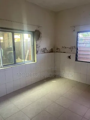 1bdrm Apartment in Modern Properties, New Town for rent