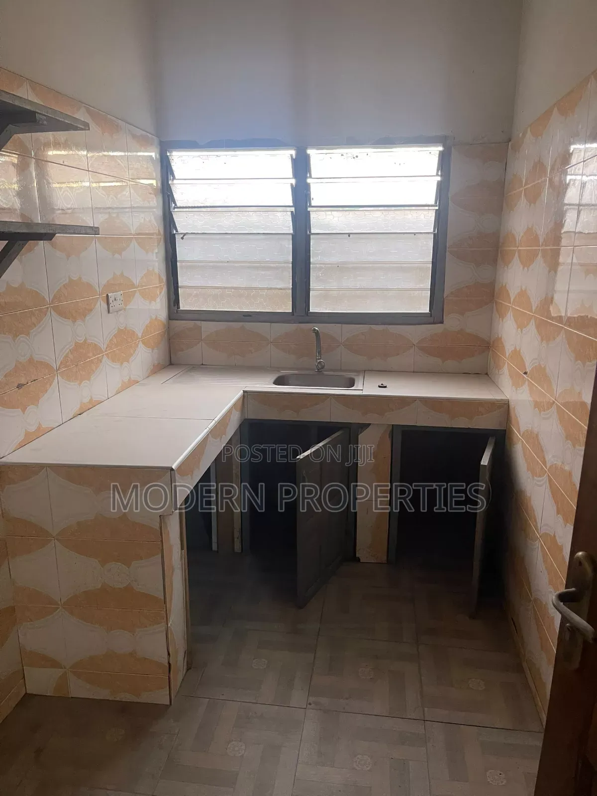 1bdrm Apartment in Modern Properties, New Town for rent
