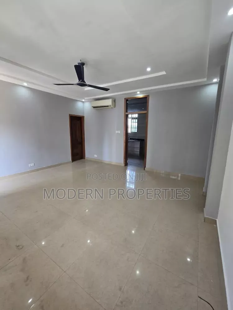 2bdrm Apartment in Modern Properties, New Town for rent