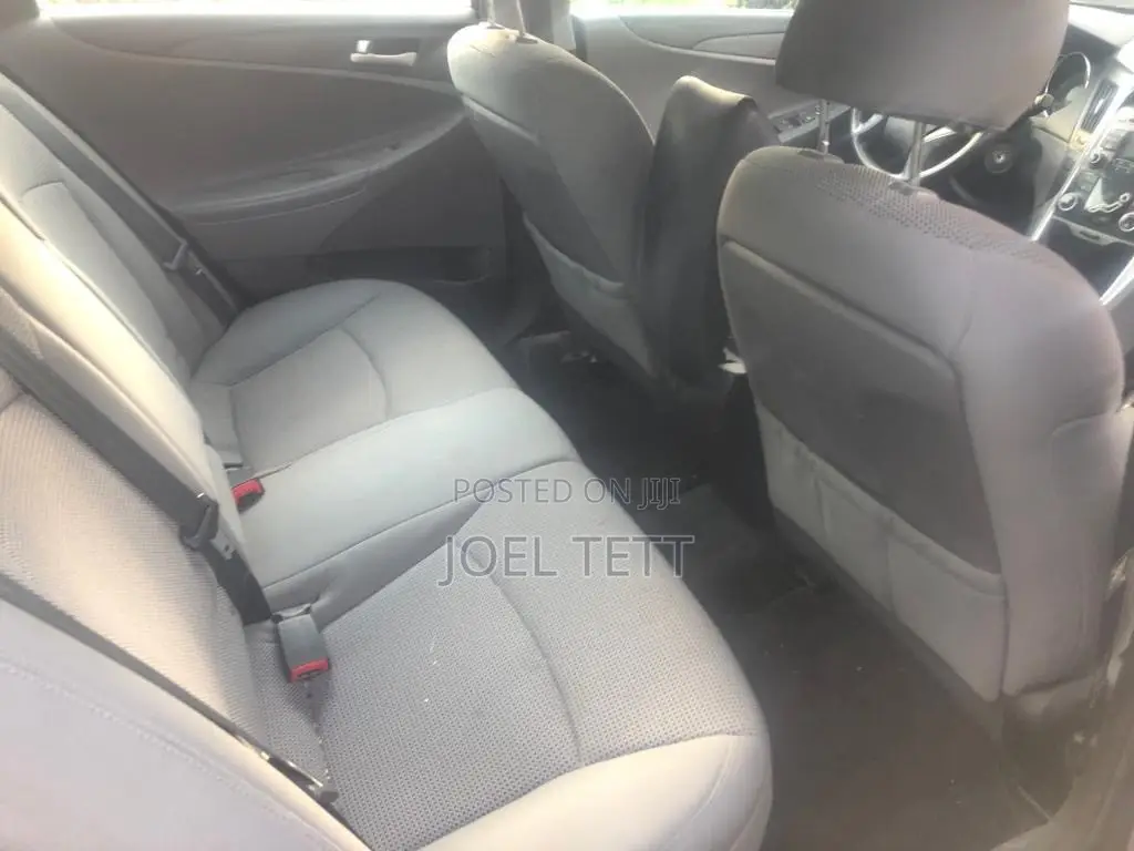 Hyundai Sonata 2011 Black