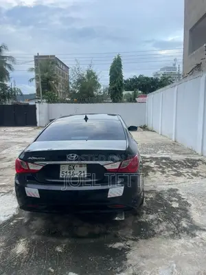 Hyundai Sonata 2011 Black