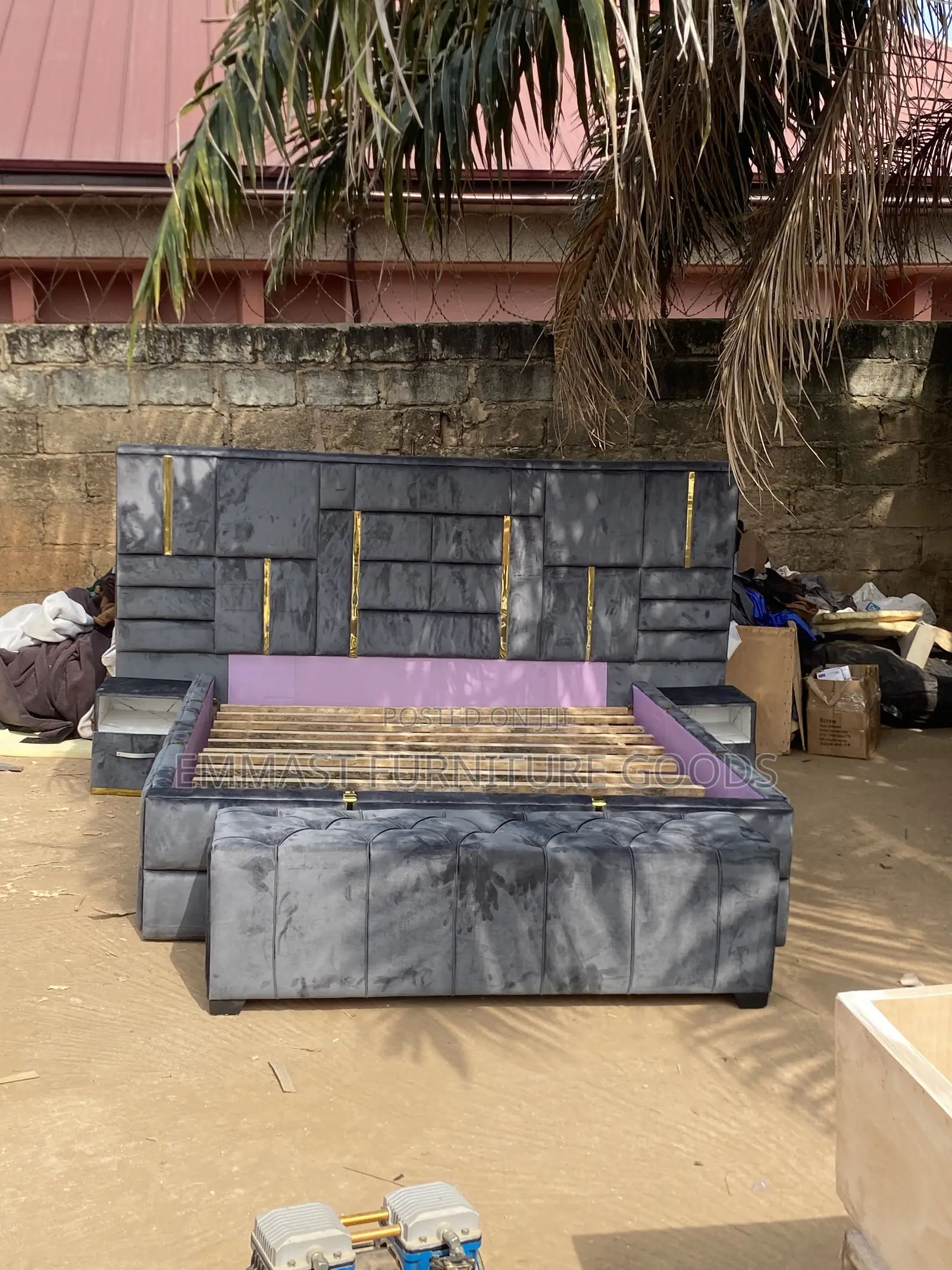 Affordable Design Double Bed With 2 Sides Drawers And