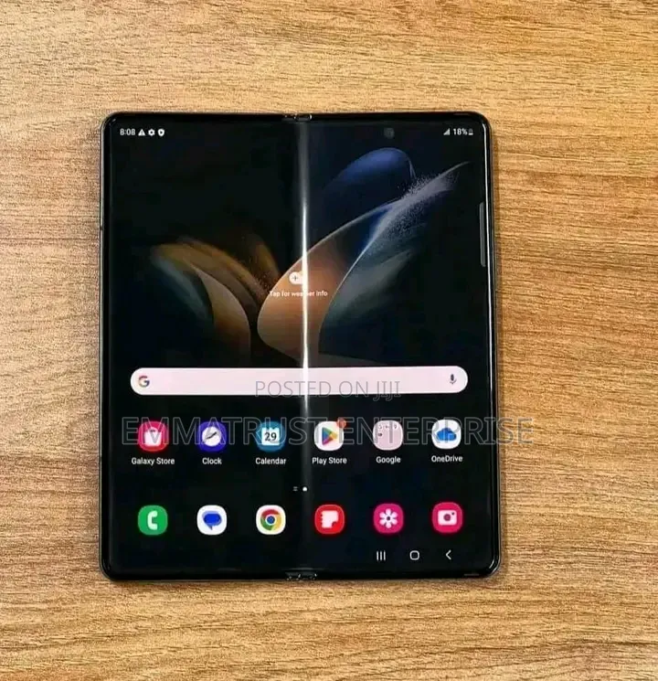 New Samsung Galaxy Z Fold3 5G 256 GB Silver