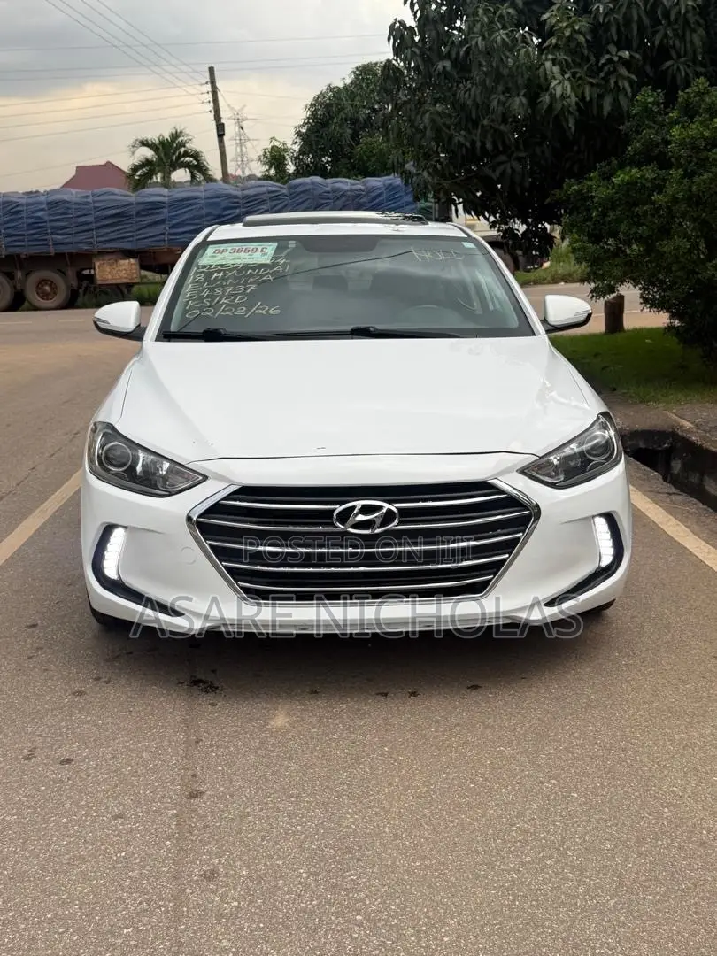 Hyundai Elantra 2018 White