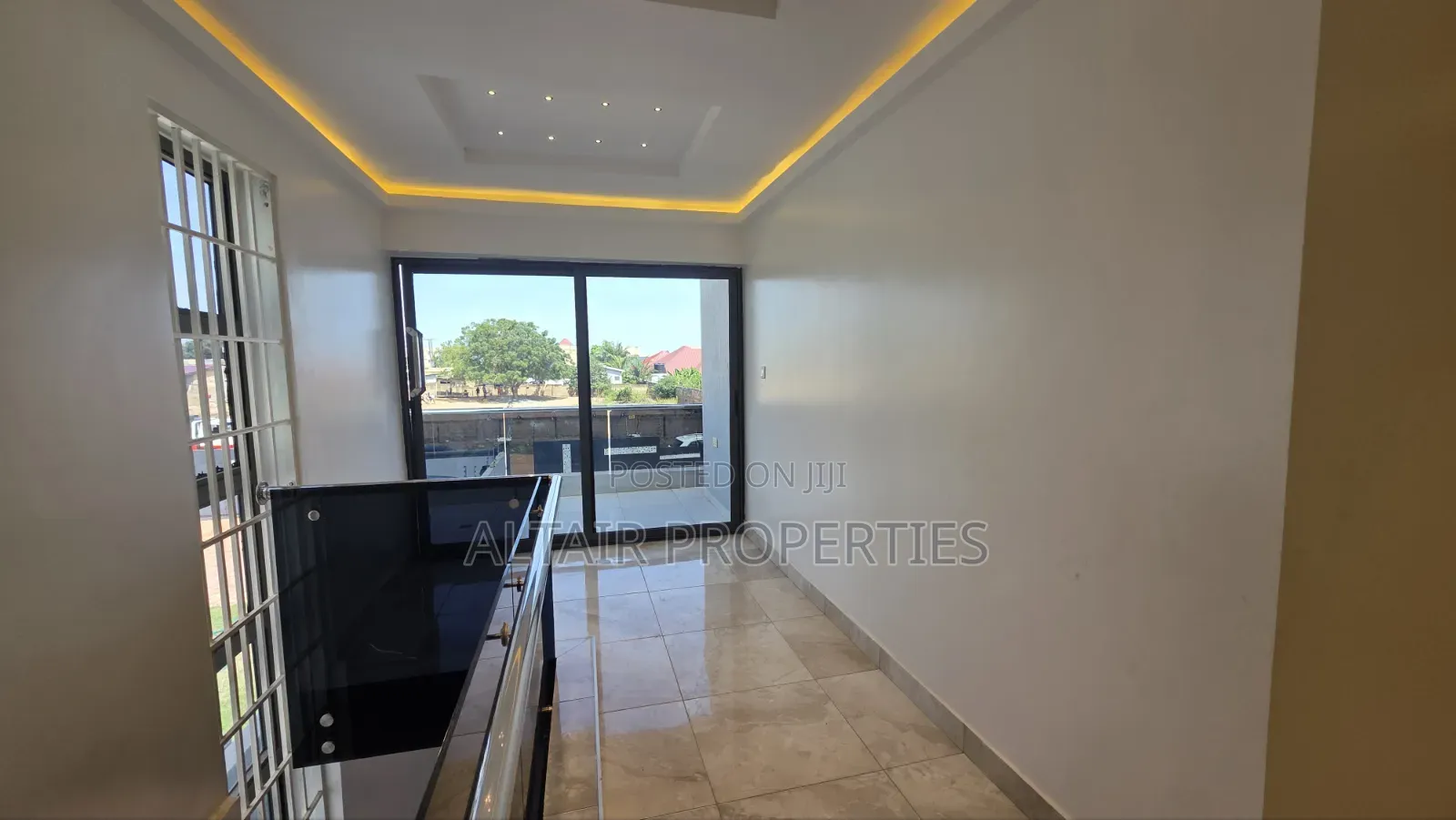 4bdrm House in Ogbojo, Accra Metropolitan for sale