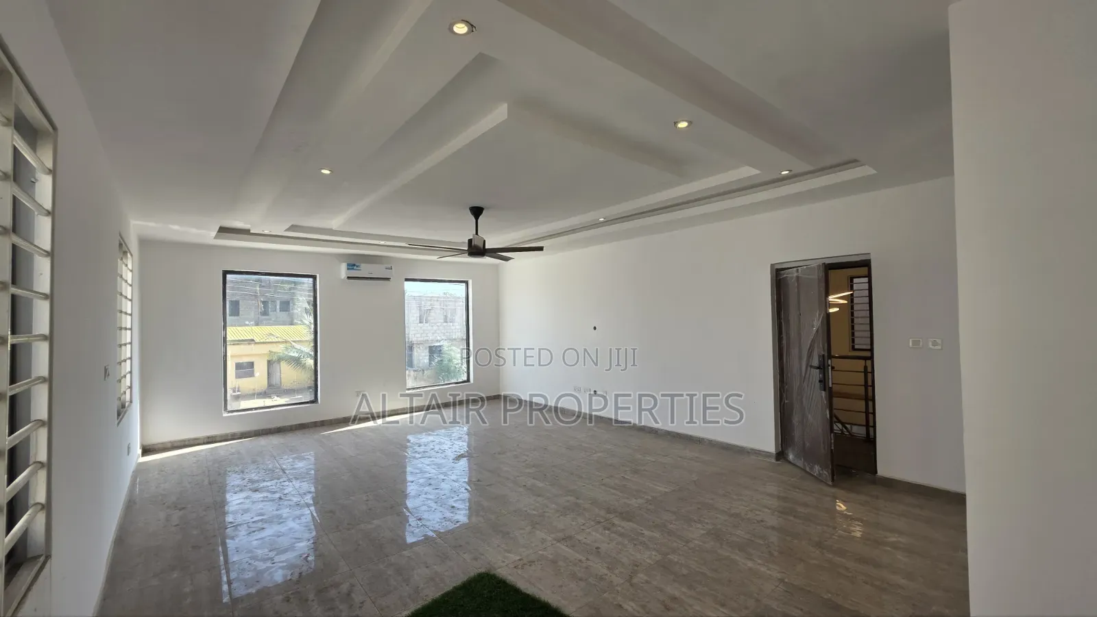 4bdrm House in East Legon Ogbojo, Accra Metropolitan for sale