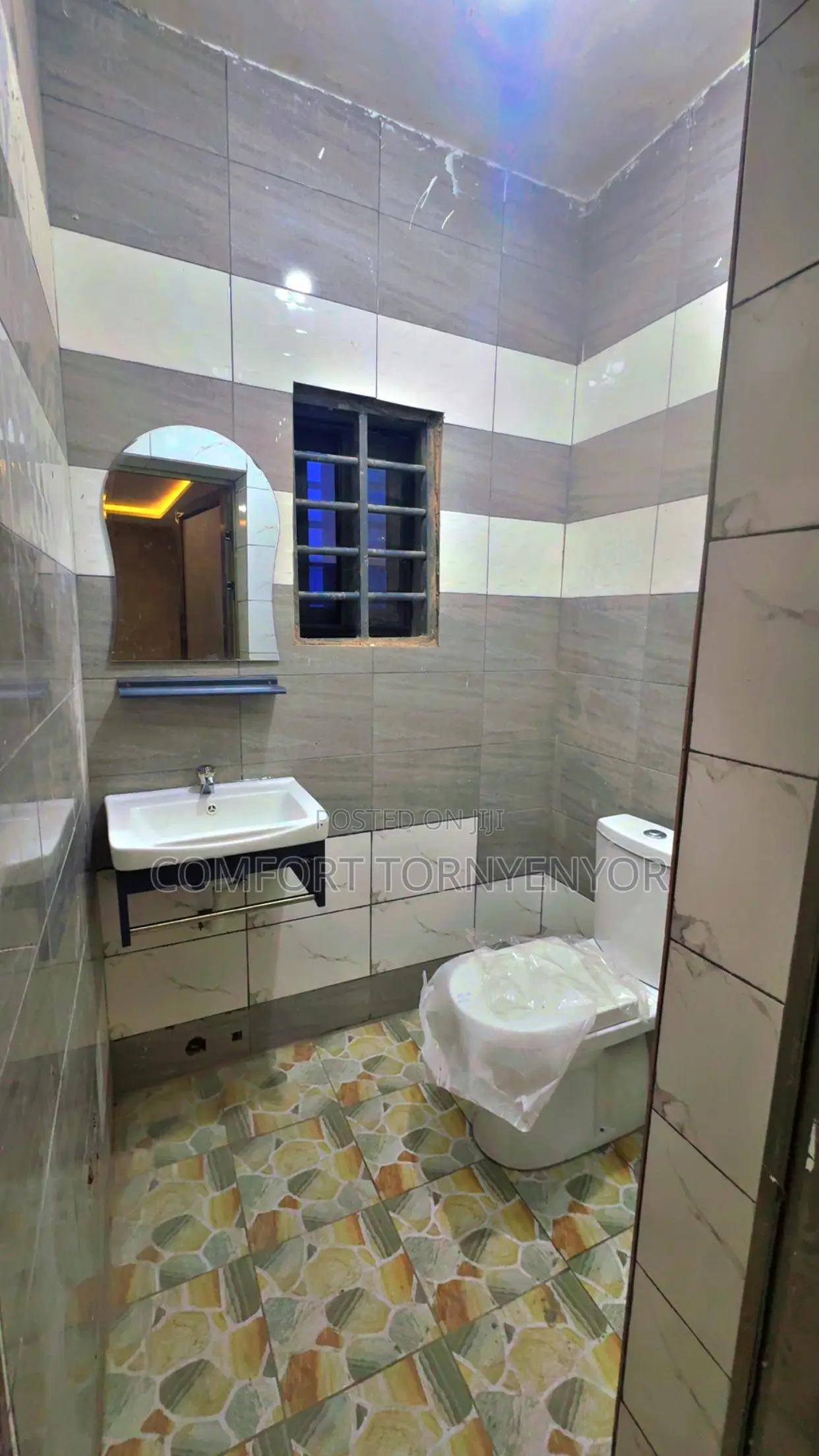 Furnished 1bdrm Apartment in Nurse Quaters, Awutu Senya East Municipal