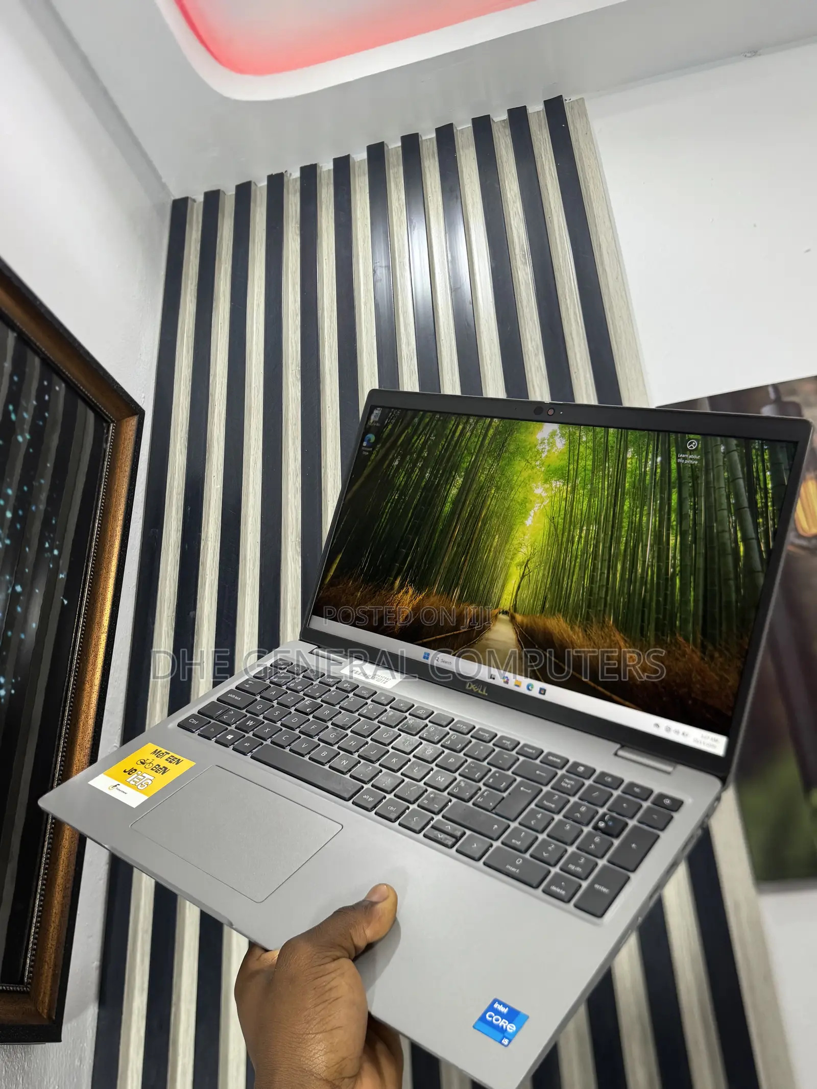 Laptop Dell Latitude 5520 8GB Intel Core i5 SSD 256GB