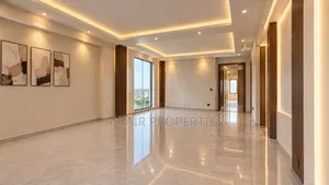5bdrm House in Accra Metropolitan for sale