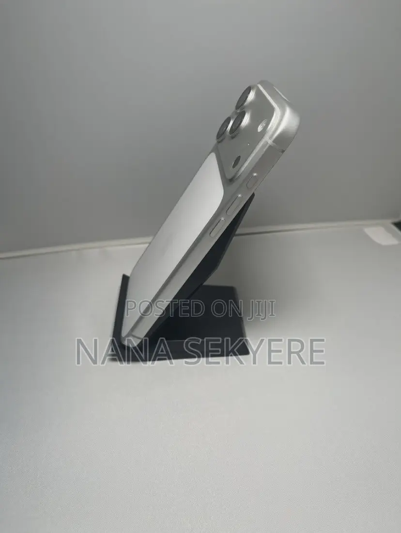 New Apple iPhone 17 Pro Max 256 GB Silver