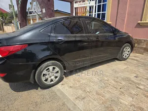 Hyundai Accent SE Sedan 2016 Black