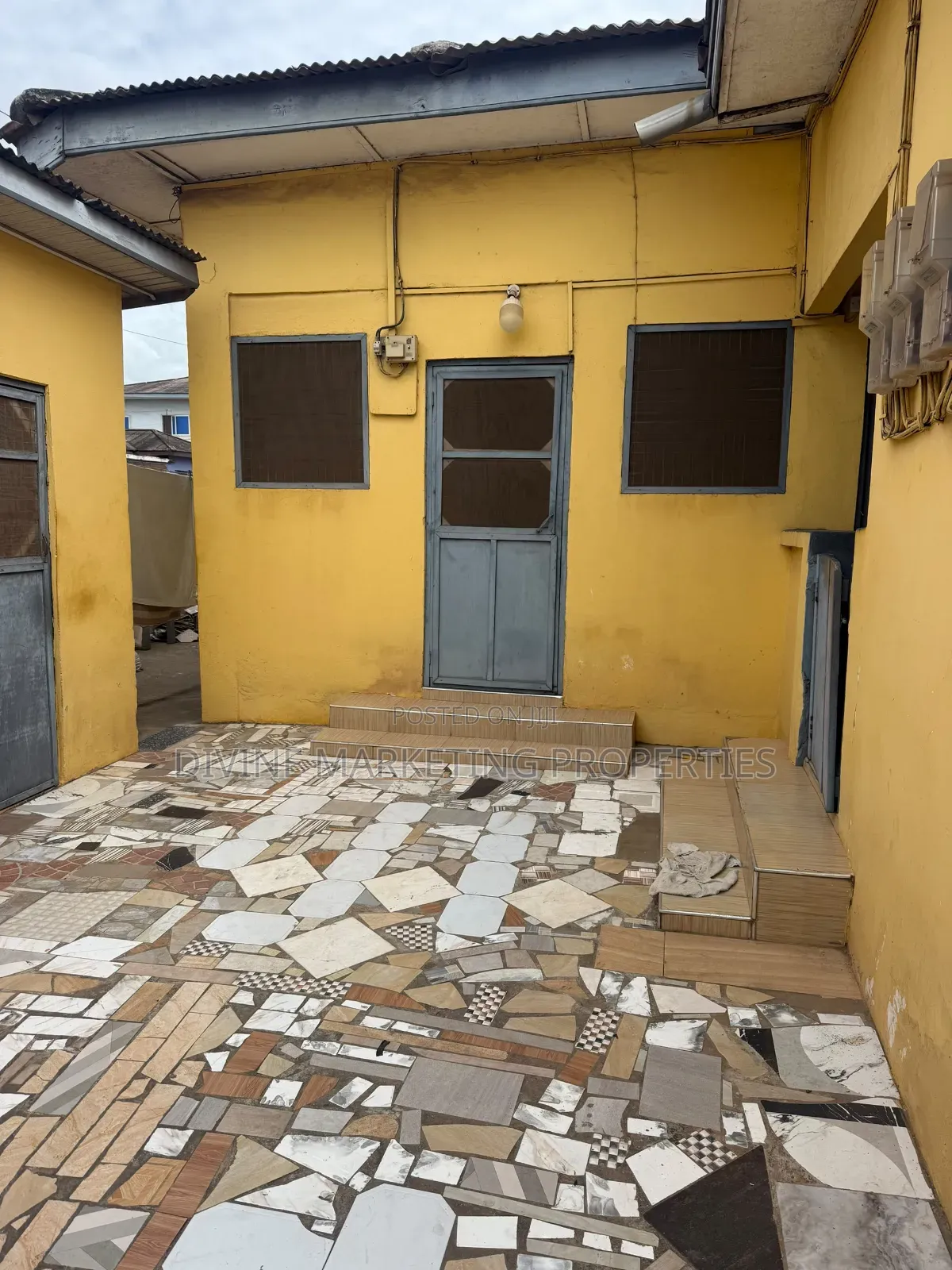 1bdrm Apartment in Mamprobi for rent