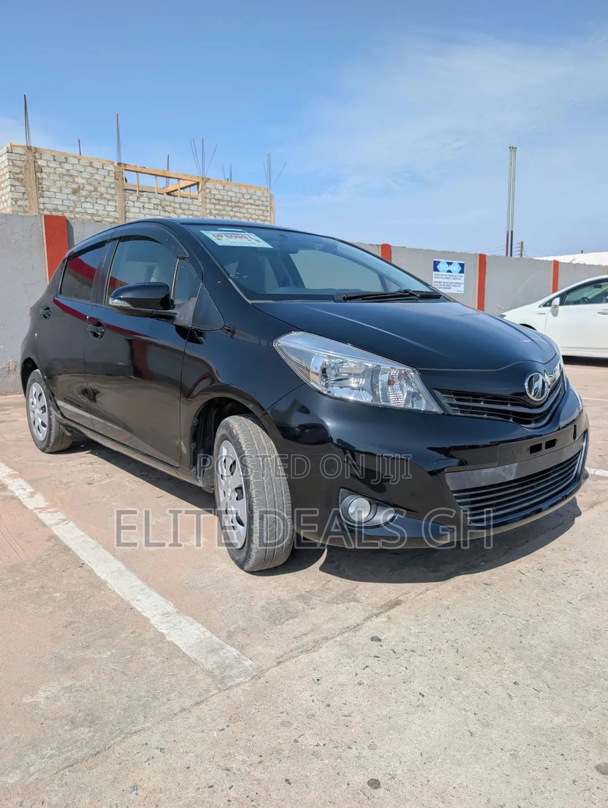 Toyota Vitz 2013 Black