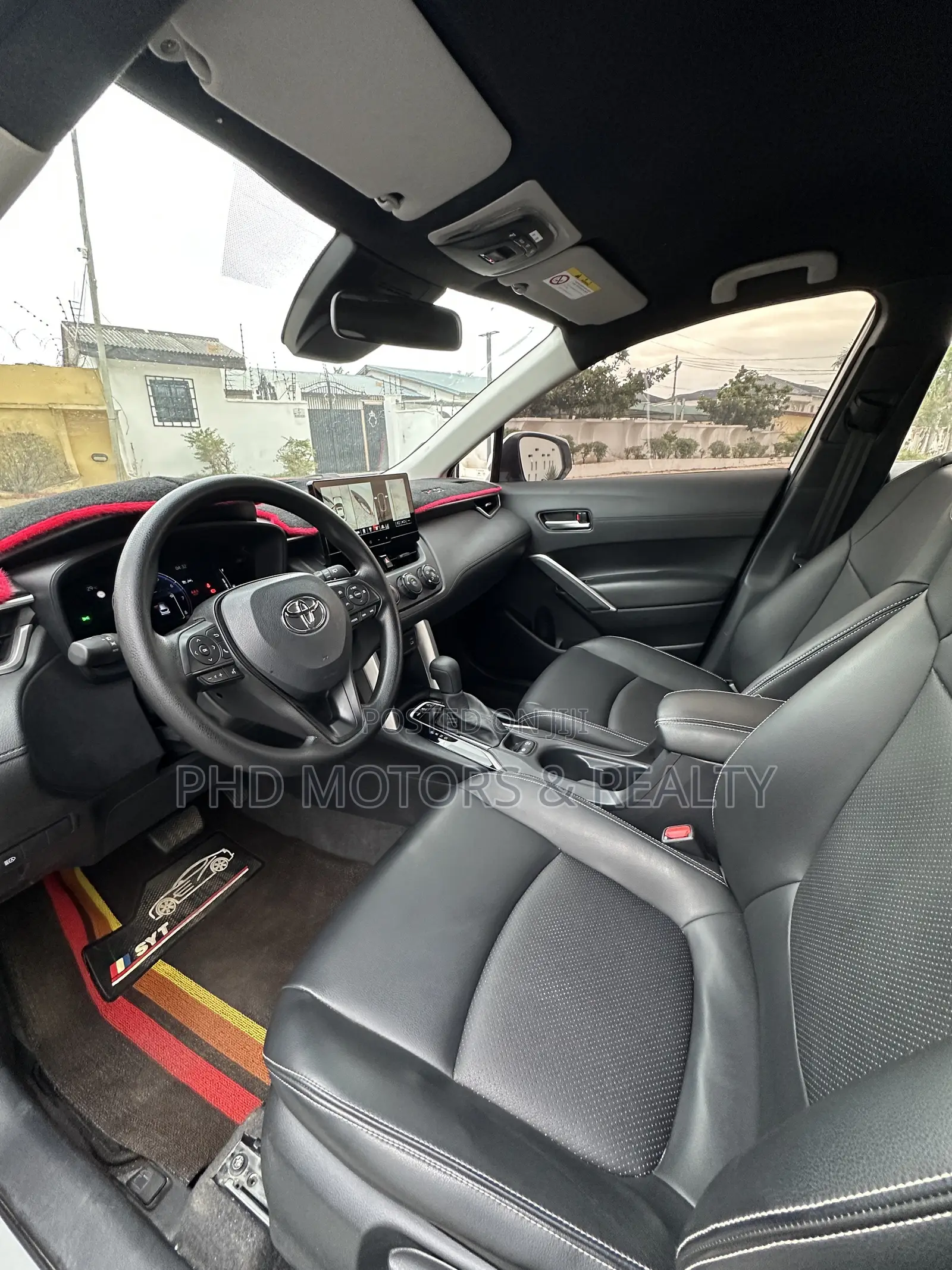 New Toyota Corolla Cross XLE AWD 2023 White