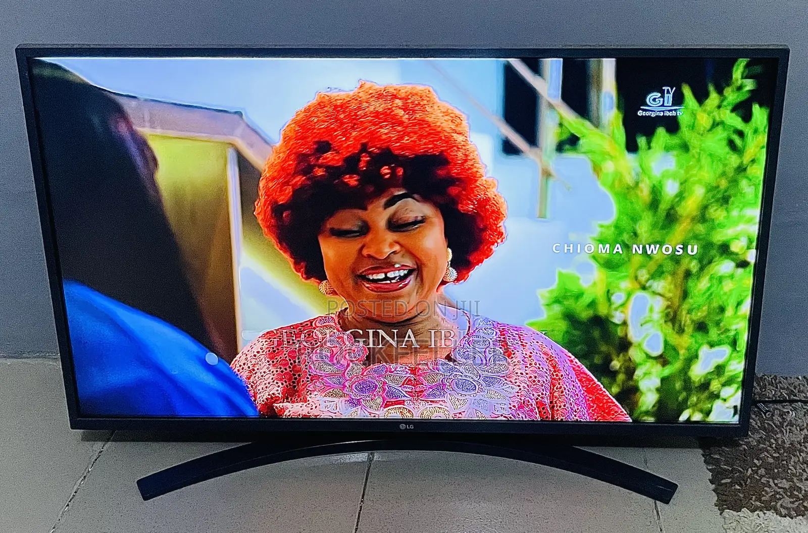 UK Used LG webOS ThinQ AI 4K UHD HDR Smart Satellite 43inches