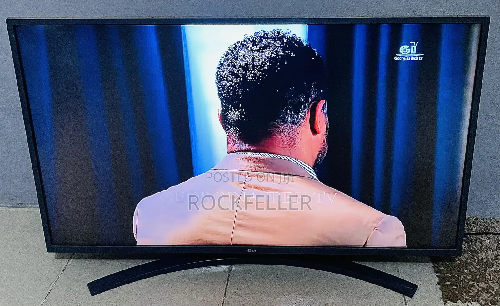 UK Used LG webOS ThinQ AI 4K UHD HDR Smart Satellite 43inches