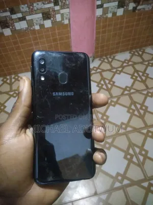 Samsung Galaxy A20e 32 GB Black