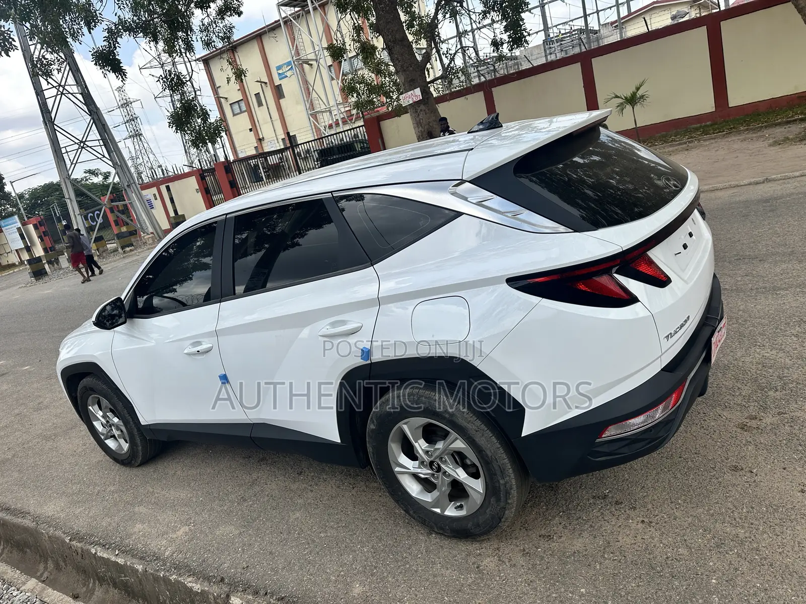 Hyundai Tucson SE 2022 White